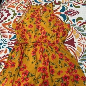 Floral Dress •New with Tags•
